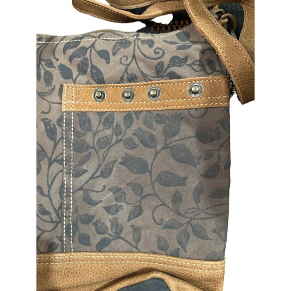 Myra Bag S-1305 Crossbody Bag Floral Upcycled With Leaf Print & Leather Accents - Picture 3 of 6